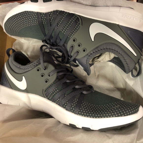 🌪Nike Training 🌪New in a box 🌪Price firm - Picture 8 of 8